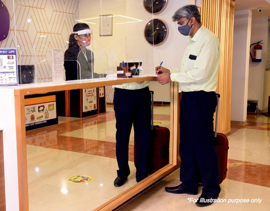 Spot On 48699 Hotel Pawansree Deluxe Lodge Bangalore Dış mekan fotoğraf