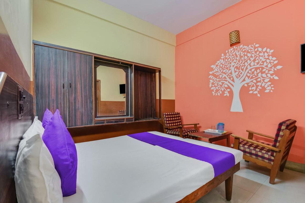 Spot On 48699 Hotel Pawansree Deluxe Lodge Bangalore Dış mekan fotoğraf