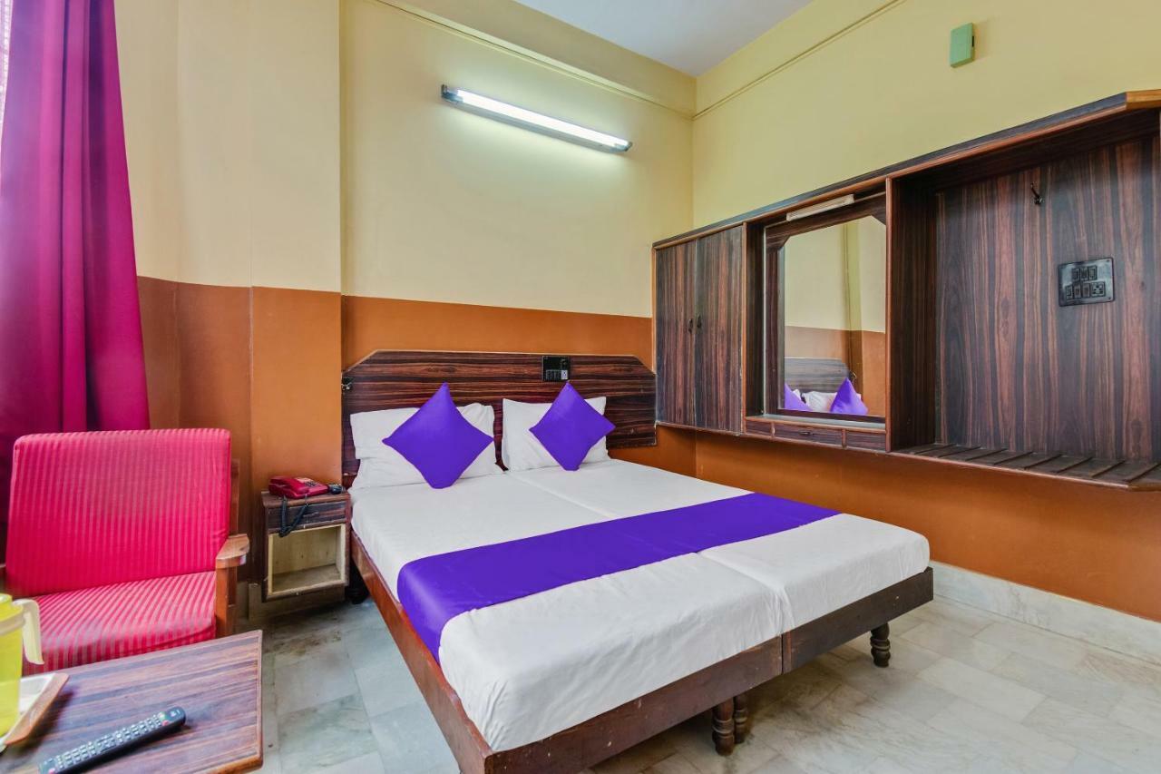 Spot On 48699 Hotel Pawansree Deluxe Lodge Bangalore Dış mekan fotoğraf